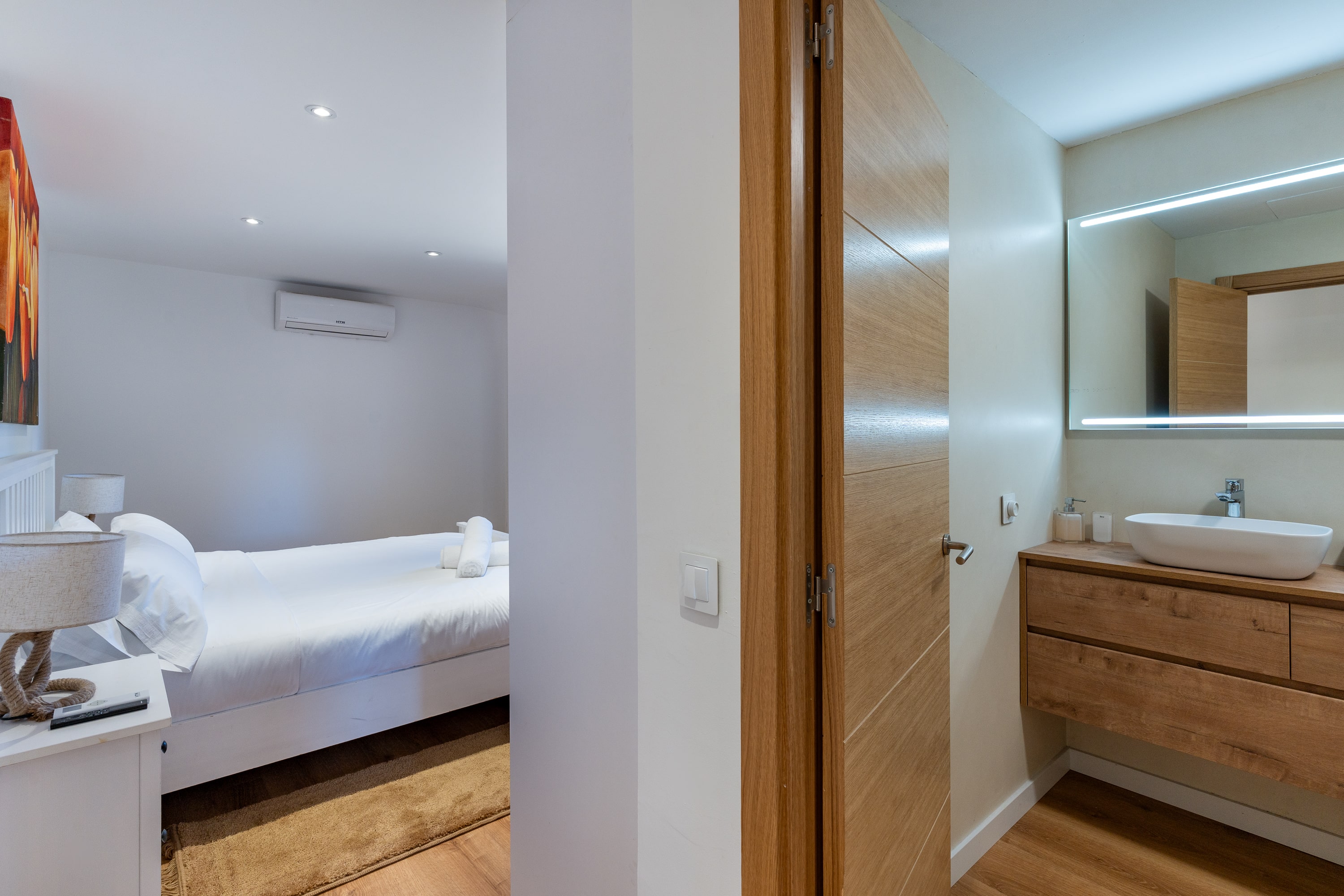 Habitació 04 Bany.jpg